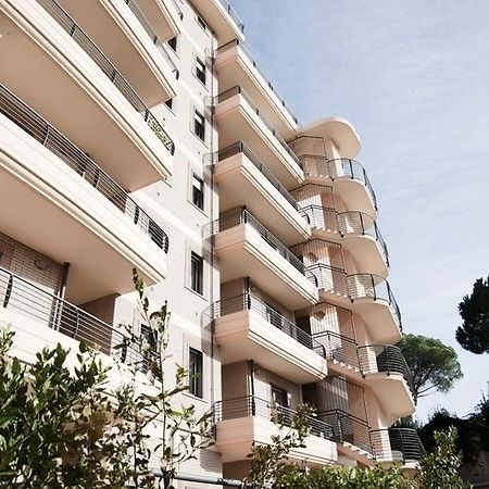 Trec Hotel&Apartments Pomezia Kültér fotó
